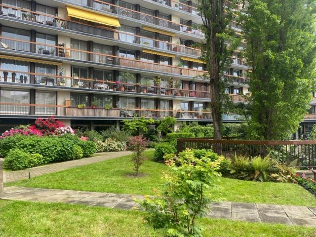 T2 Lumineux Avec Terrasse Apartman Boulogne-Billancourt Kültér fotó